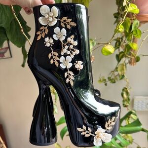 Azalea Wang platform heels